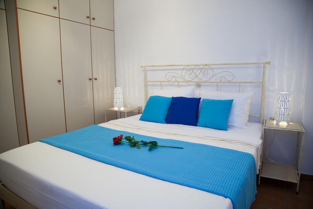 Villa Aelia Santorini Vóthon 部屋 写真